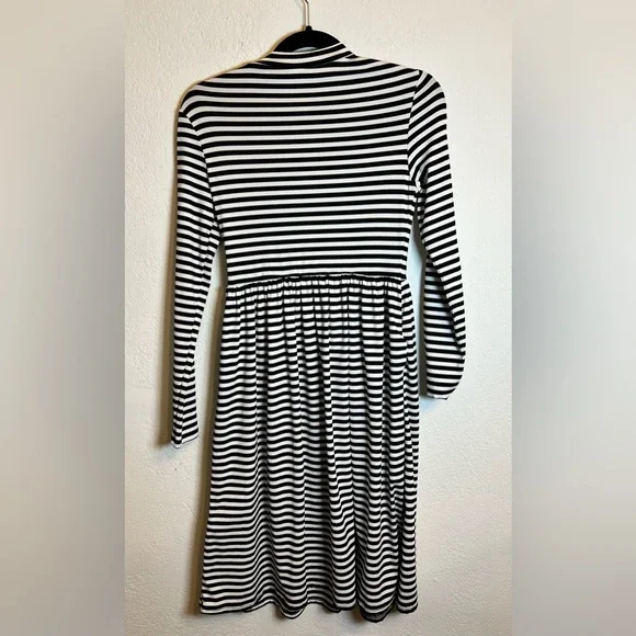 SHEIN TEEN GIRLS 14 STRIPPED DRESS - Picture 2 of 3